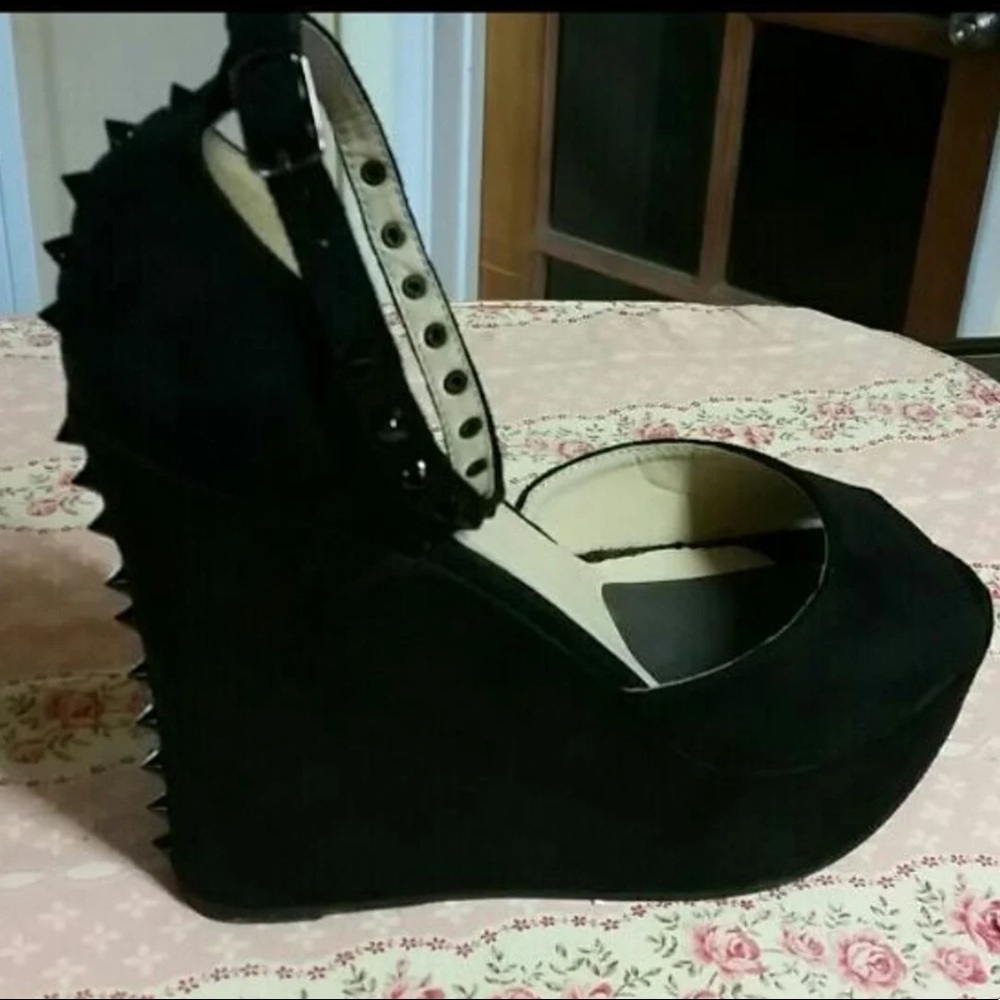 Torrid heels size 8 wide